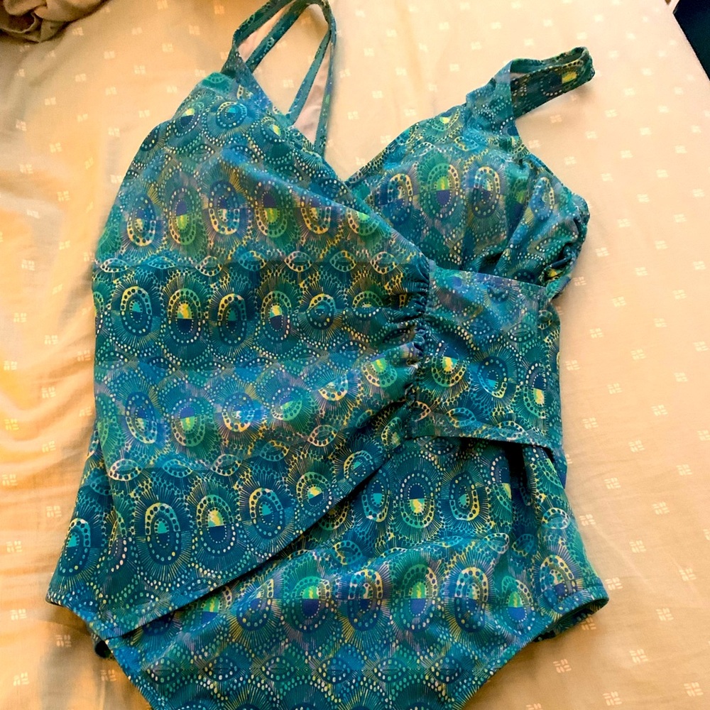 Bathing suit